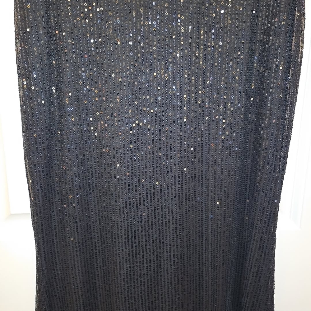 SHEIN Black Sequin Gown Size XL Never Worn - Picture 3 of 4